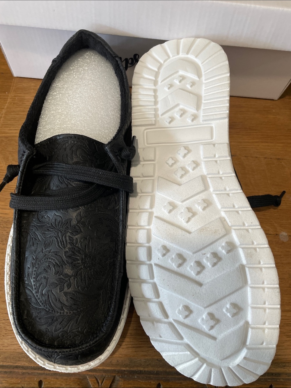 Gypsy Jazz Black Embossed Slip-On Loafers Shoe - Picture 4 of 7